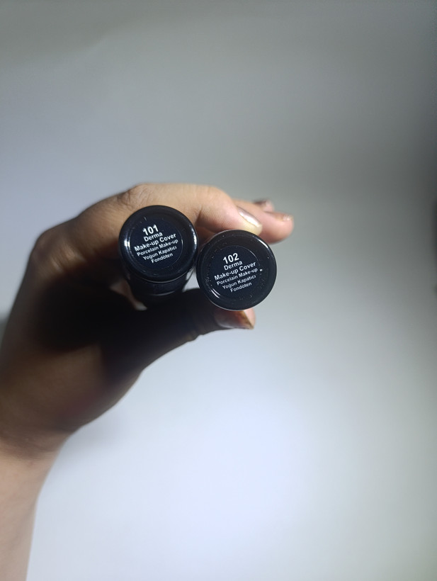 کرم پودر اورجینال ترکیه ای فول کاور و مات Derma حجم۴۰میل