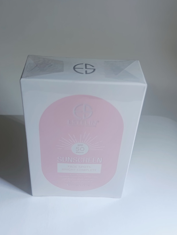 ضد آفتاب فلوئیدی روشنکننده و ضد لک استلین SPF50 مدل Bright Complete،حجم50میل