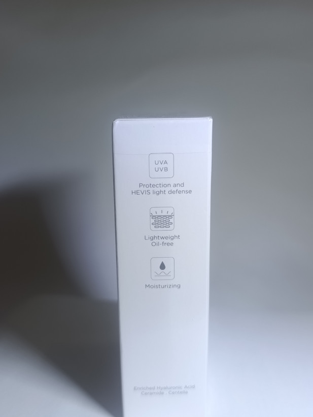 ضد آفتاب فلوئیدی سبز استلین SPF50 ترمیمکننده و مناسب پوست حساس، مدل Barrier Repair Sunscreen ،حجم50میل